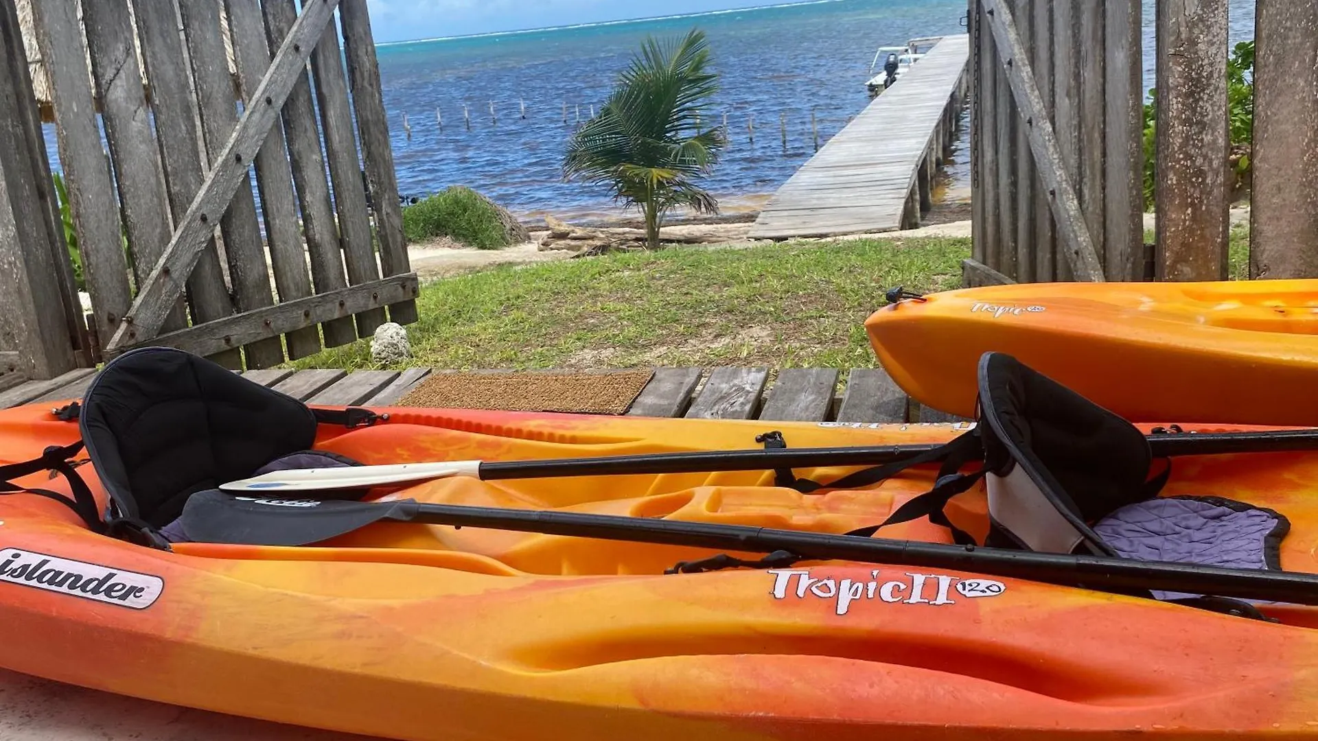 Casa Cangrejo Xcalak Lodge